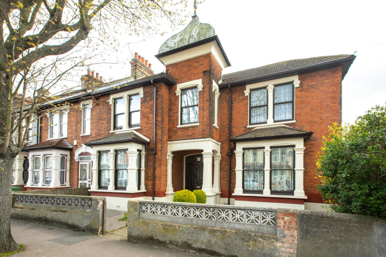 Shakespeare Crescent E12 Box Sash
